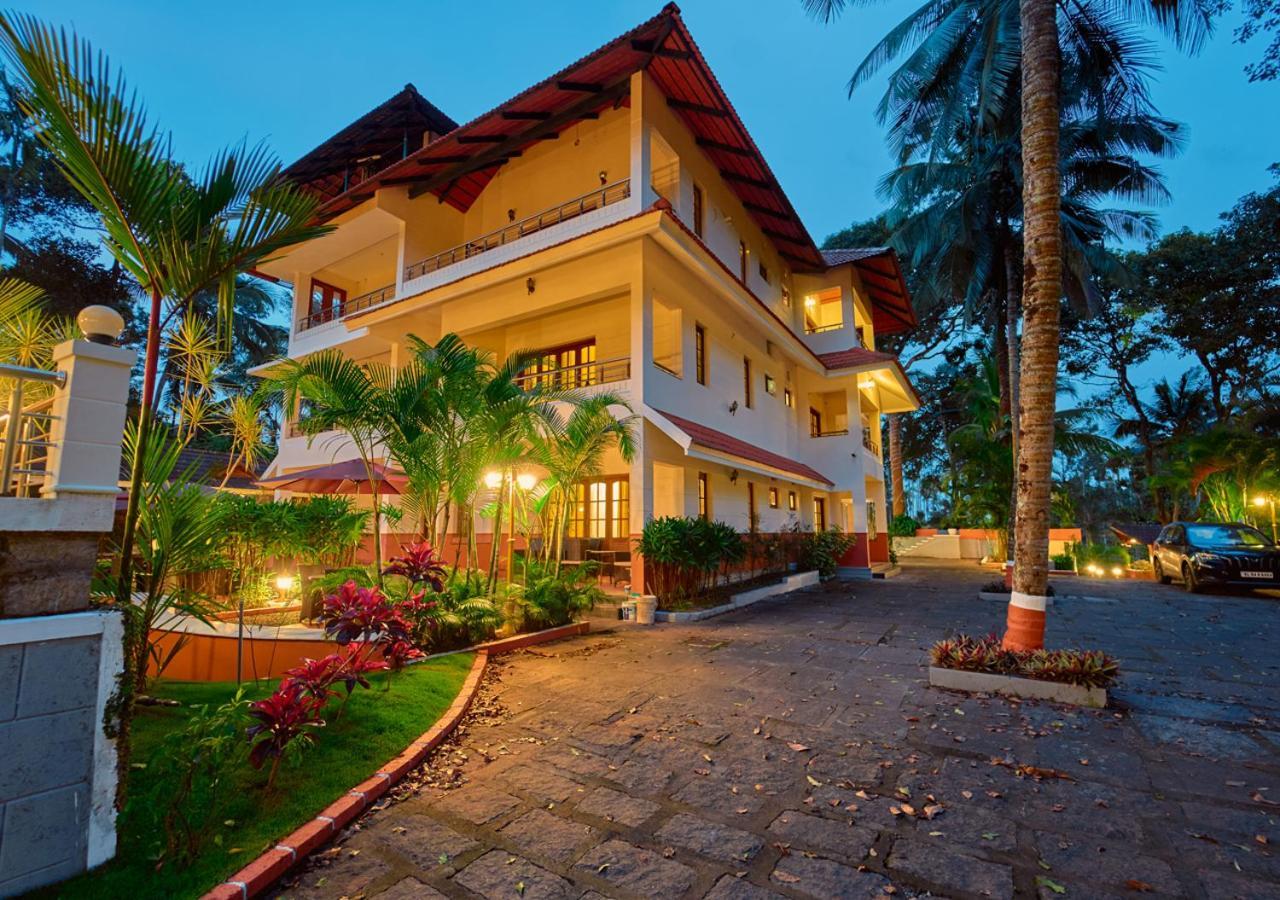 Ushasree Wayanad Heritage Premium Pool Resort By Voye Homes Ambalavayal ภายนอก รูปภาพ