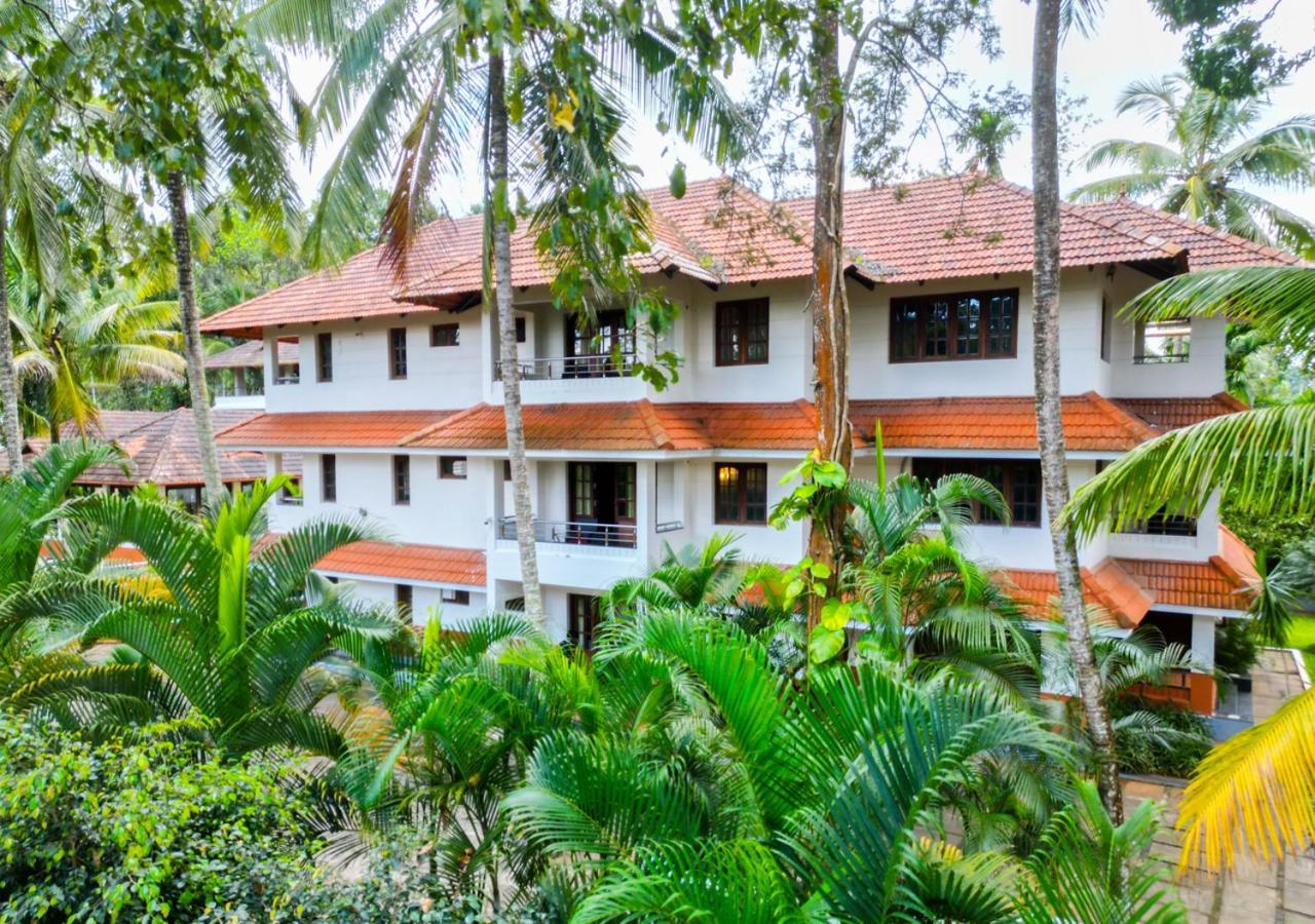 Ushasree Wayanad Heritage Premium Pool Resort By Voye Homes Ambalavayal ภายนอก รูปภาพ