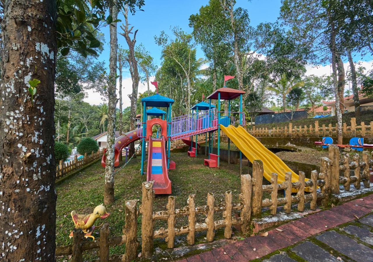 Ushasree Wayanad Heritage Premium Pool Resort By Voye Homes Ambalavayal ภายนอก รูปภาพ